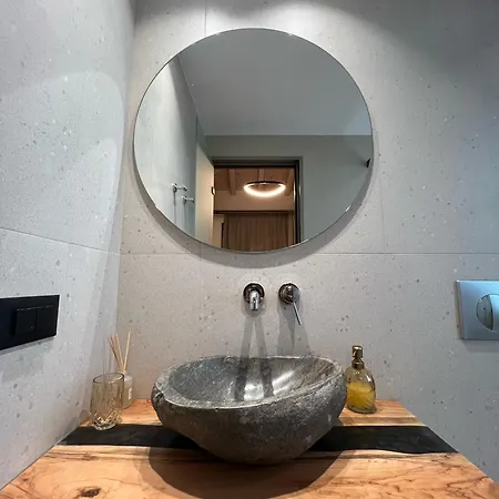 Aelia Agios Georgios Pagon