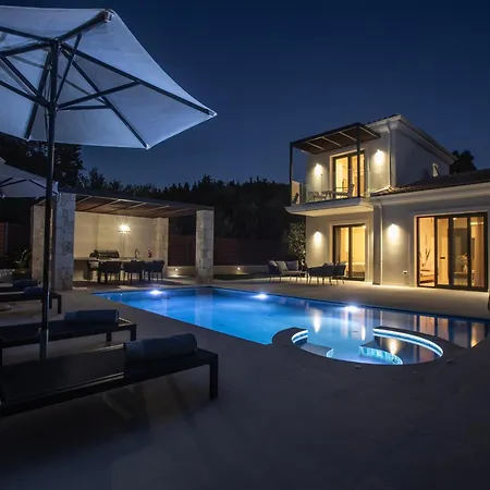 Aelia Villa Agios Georgios Pagon